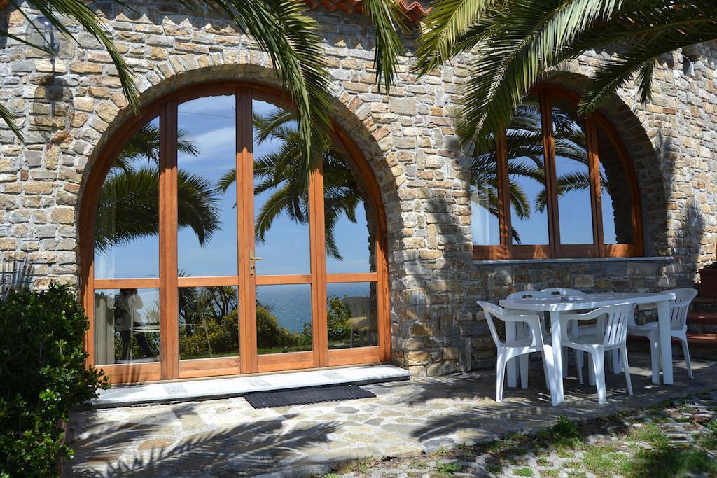 Le Terrazze Appartamenti Vacanze Сан Ремо Стая снимка